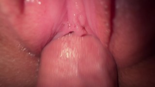 Momentos Inusuales: Crónica   de una Noche con mi Hermanastra Joven