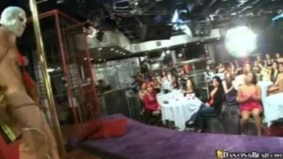 El Afortunado que Saborea   Momentos Íntimos con Latinas y Chicas Emo